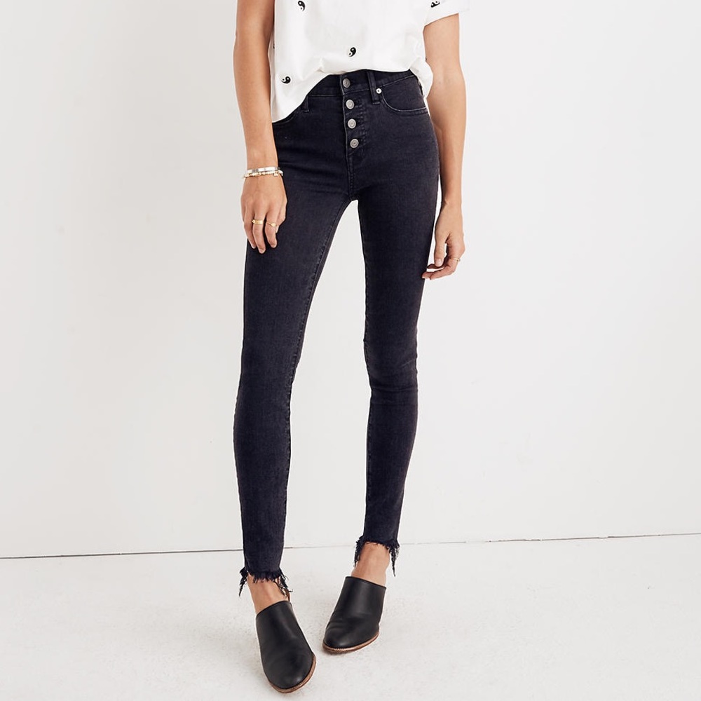 Madewell 9" Mid-Rise Skinny Jeans in Berkeley Black: Button-Through